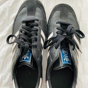 Adidas Samba Mens 9 Soccer Sneakers